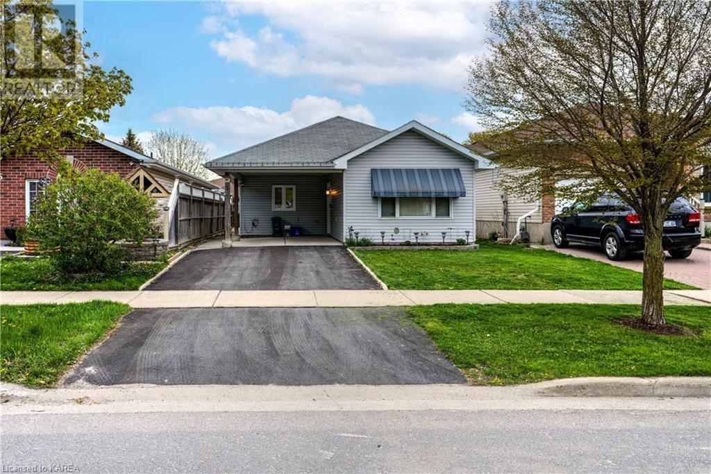 3 WILFRED Crescent, kingston, Ontario