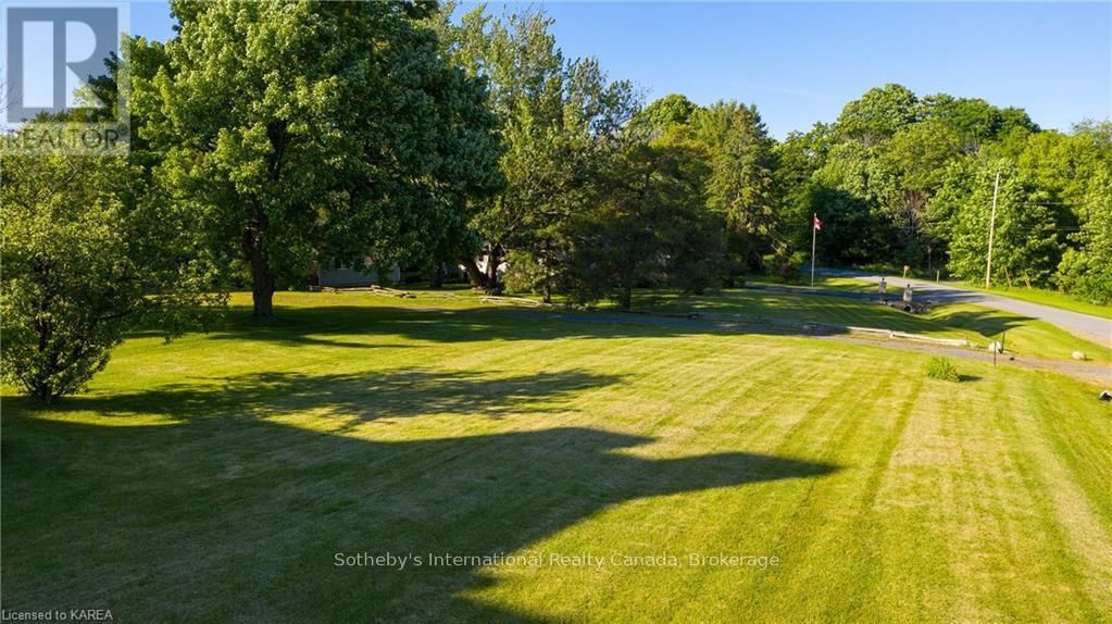 4 Starr Place, Kingston, Ontario  K7L 4V1 - Photo 9 - X9410496