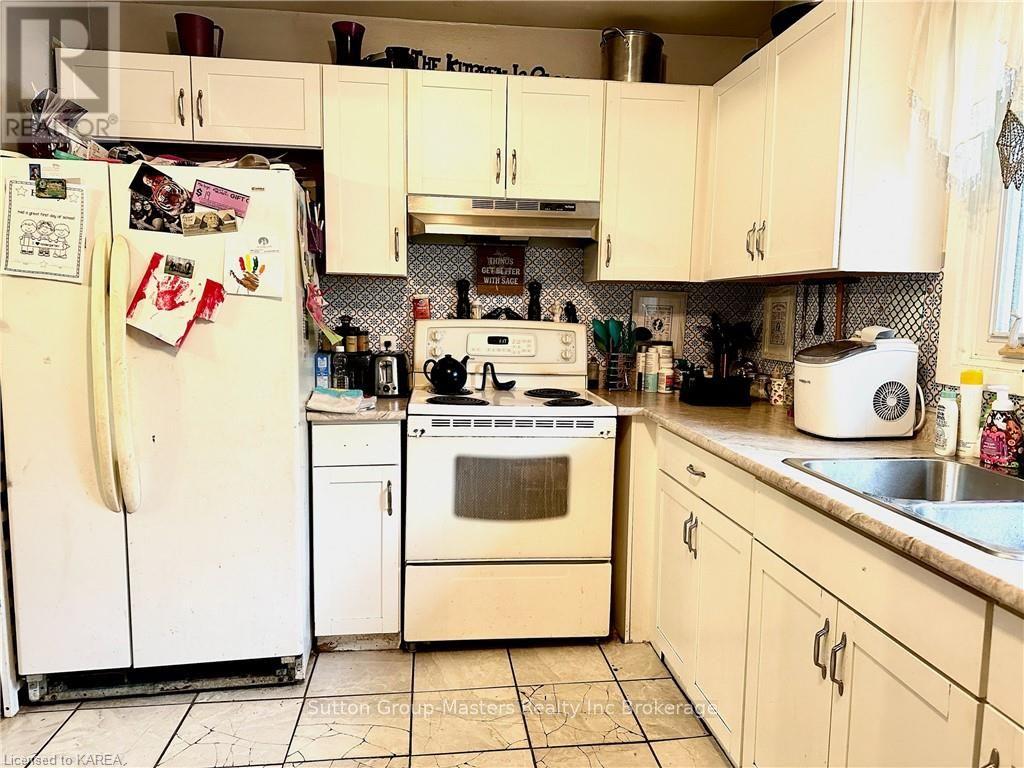 13 Coventry Crescent, Kingston, Ontario  K7M 7S2 - Photo 4 - X9410709