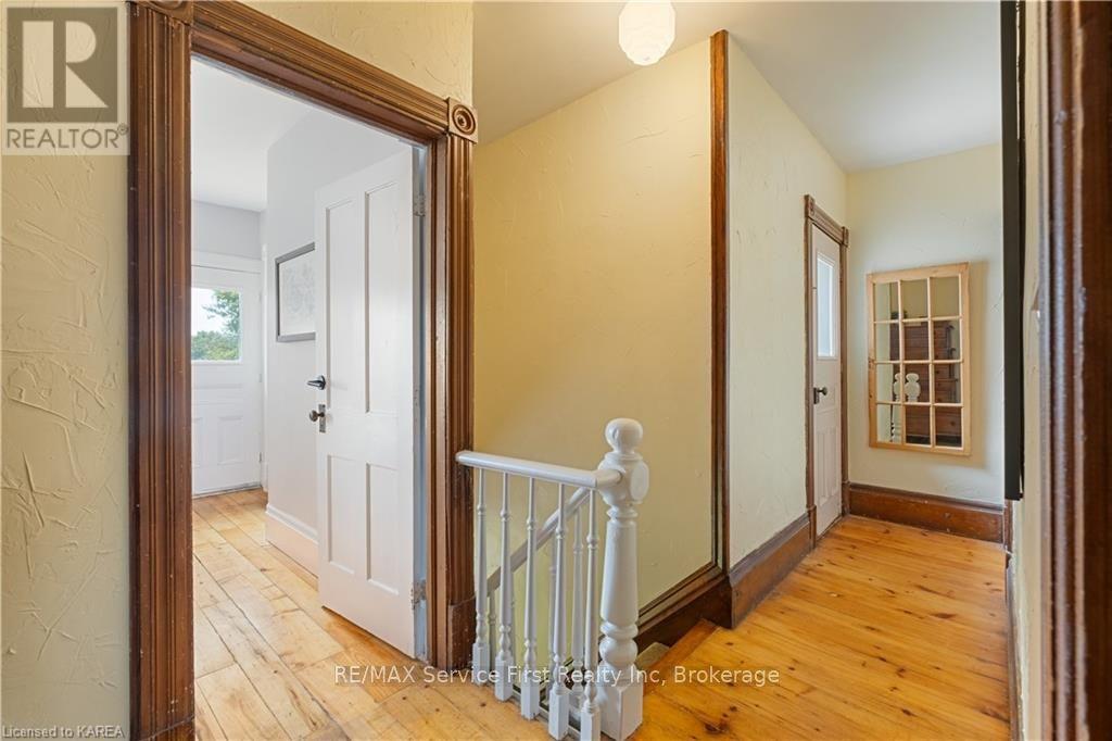 4902 Petworth Road, South Frontenac, Ontario  K0H 1V0 - Photo 19 - X9412167