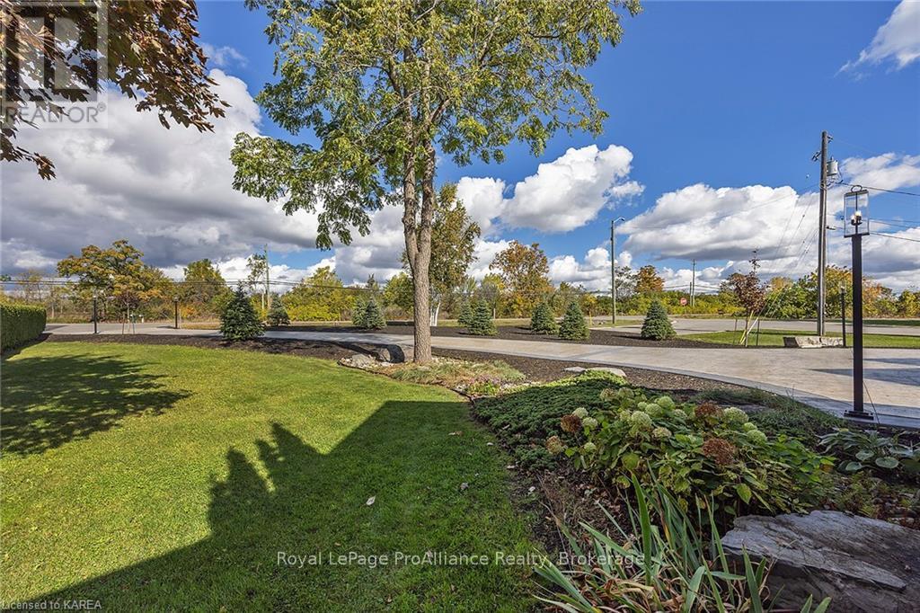 4744 Bath Road, Loyalist, Ontario  K0H 1G0 - Photo 28 - X9413101