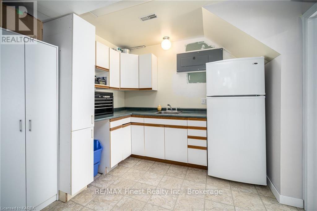 981 Hudson Drive, Kingston, Ontario  K7M 5K5 - Photo 19 - X9514576