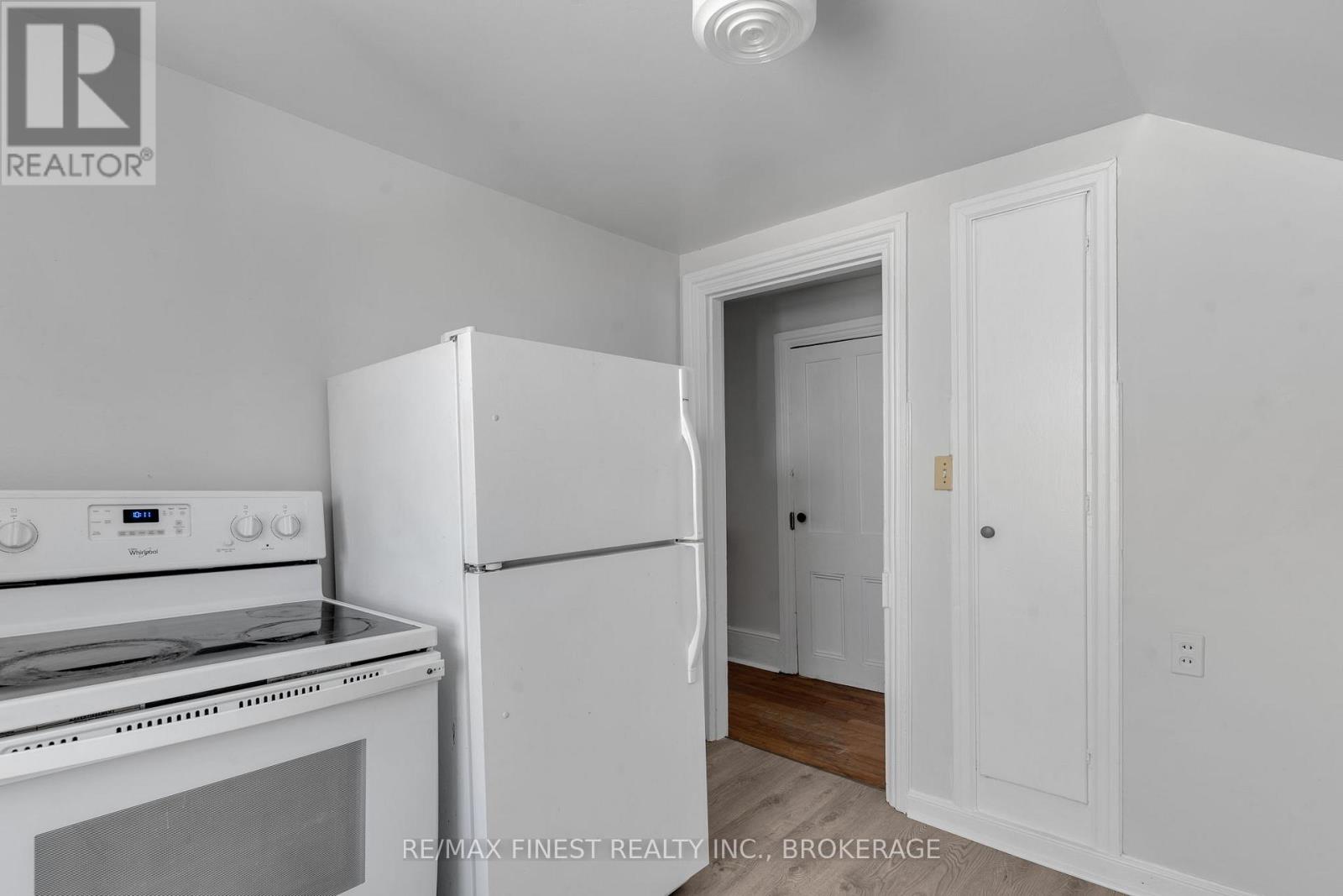 325 Sydenham Street, Kingston, Ontario  K7K 3N1 - Photo 14 - X10429329
