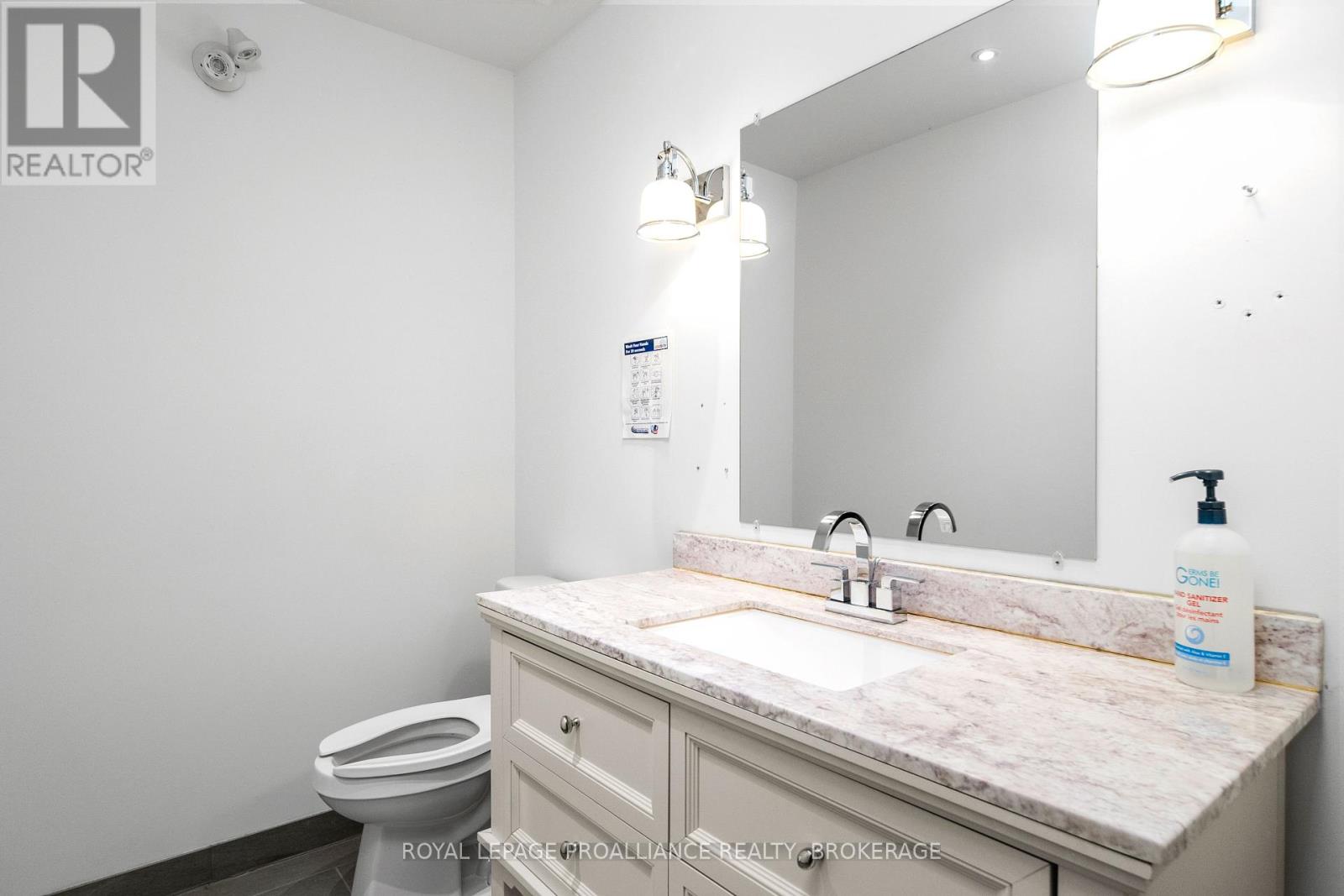 60 Mill Street, Gananoque, Ontario  K7G 3A6 - Photo 10 - X10441453