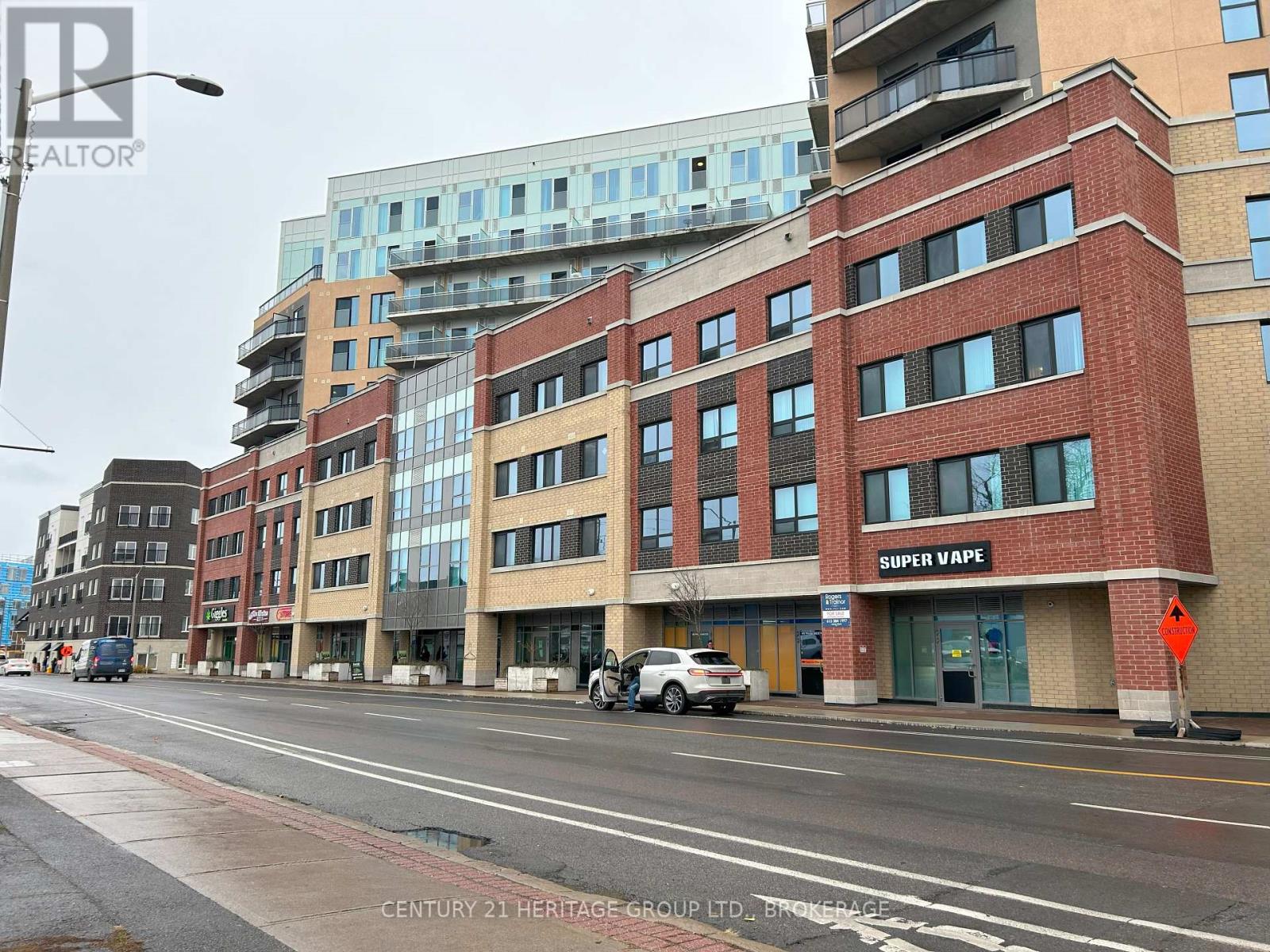 14 - 652 Princess Street, Kingston (Central City West), Ontario  K7L 1E5 - Photo 1 - X11888822