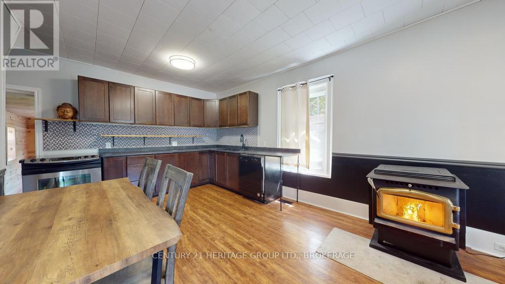 58 Bedford Street, Westport, Ontario  K0G 1X0 - Photo 6 - X11921196