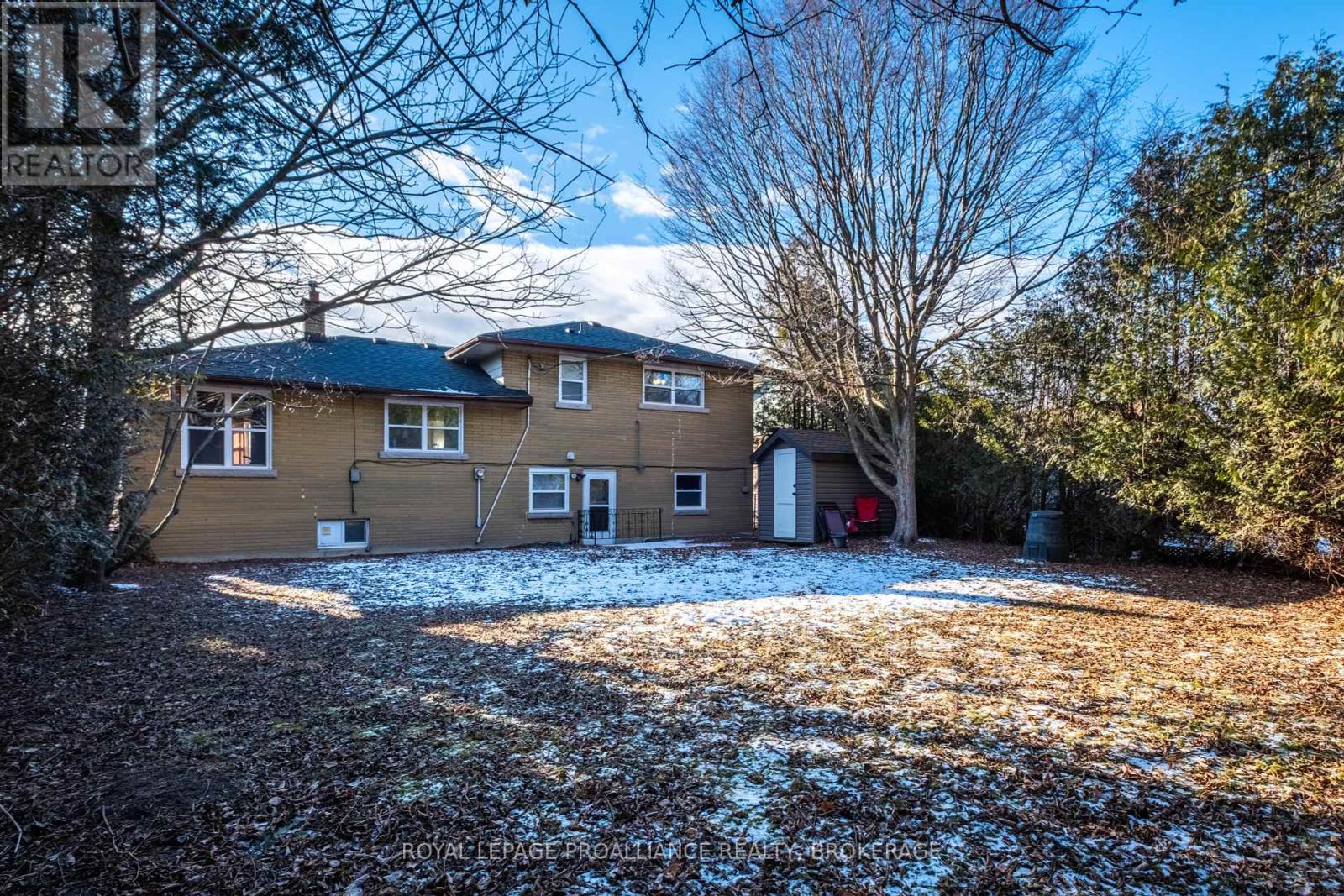 1215 Johnson Street, Kingston, Ontario  K7M 2P1 - Photo 31 - X11926359
