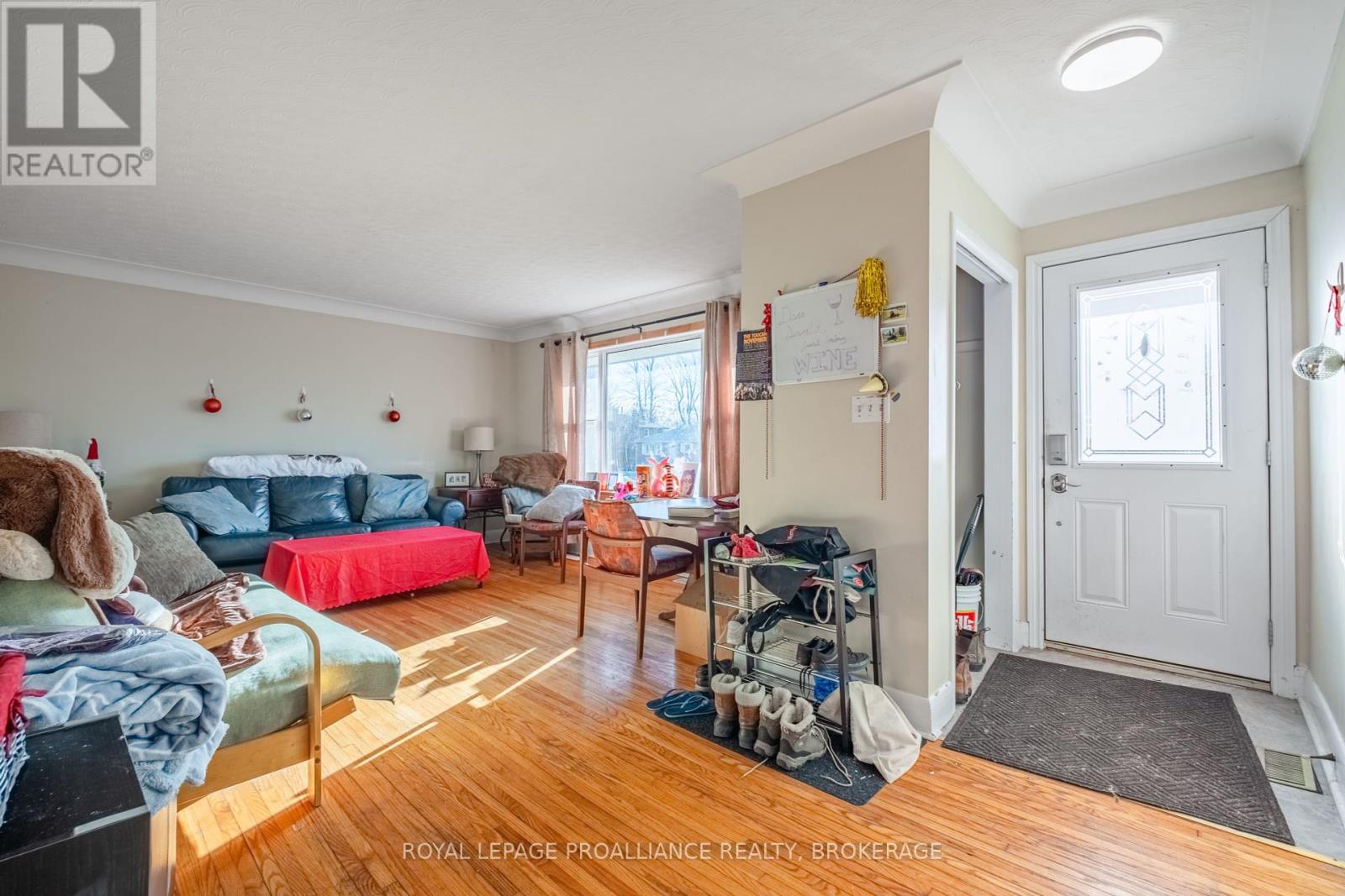 1215 Johnson Street, Kingston, Ontario  K7M 2P1 - Photo 4 - X11926359