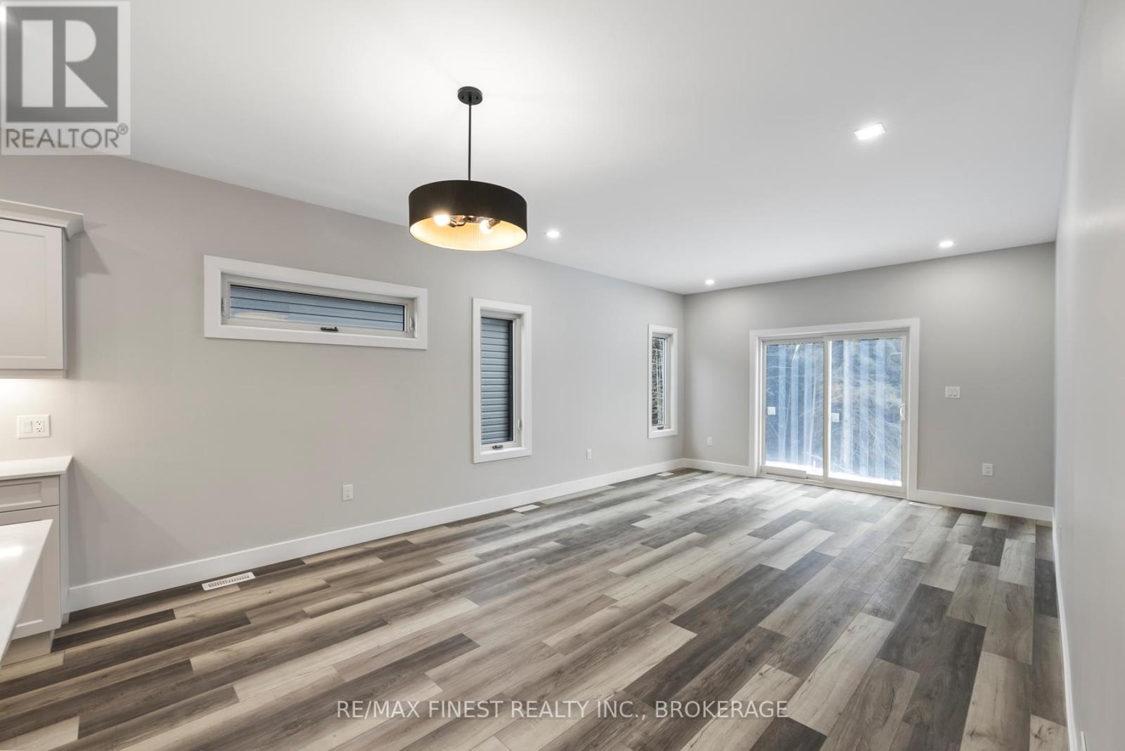 161 Creighton Drive, Loyalist, Ontario  K0K 2H0 - Photo 16 - X11929292