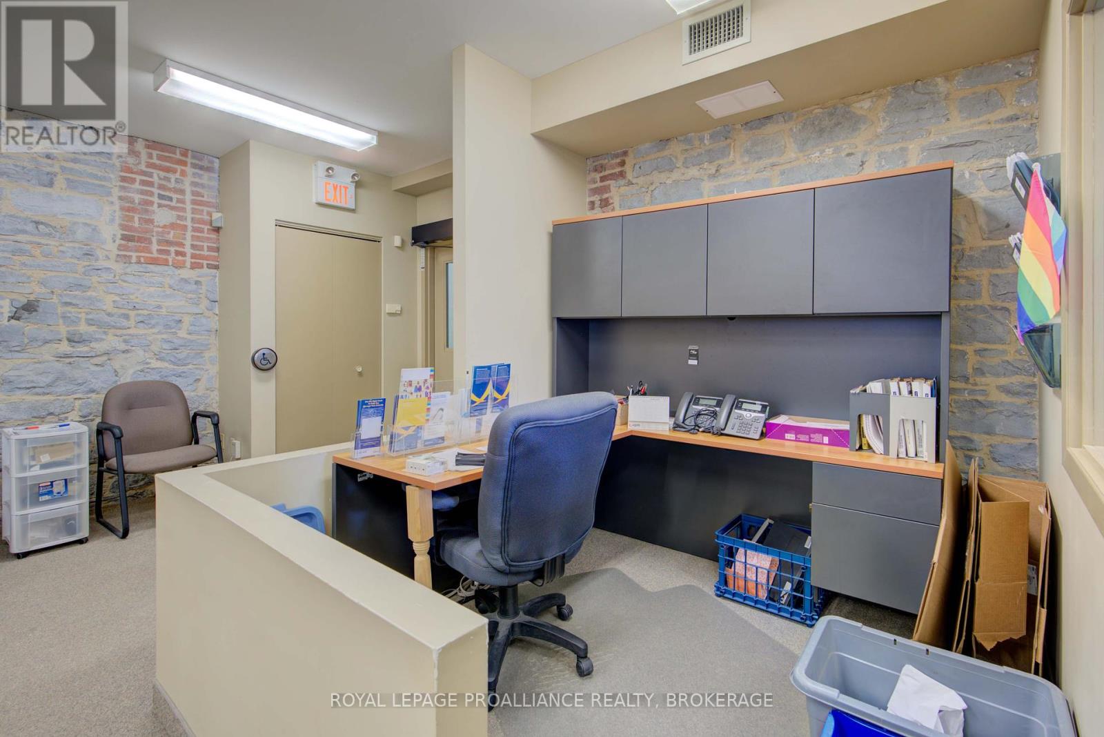 100 - 308 Wellington Street, Kingston, Ontario  K7K 7A8 - Photo 22 - X11959889