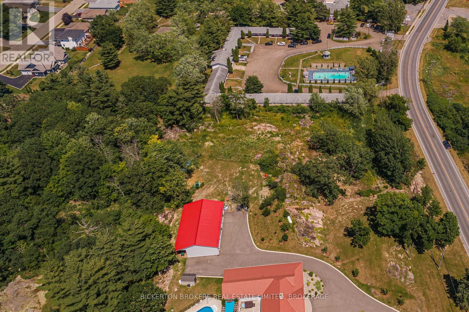 790 King Street E, Gananoque, Ontario  K7G 1H3 - Photo 3 - X11961829