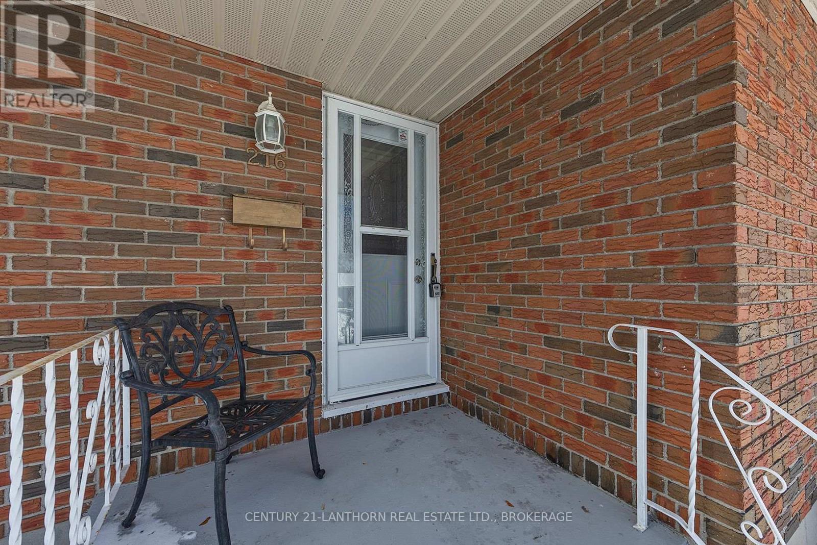216 Union Street, Greater Napanee, Ontario  K7R 2W6 - Photo 2 - X11966836