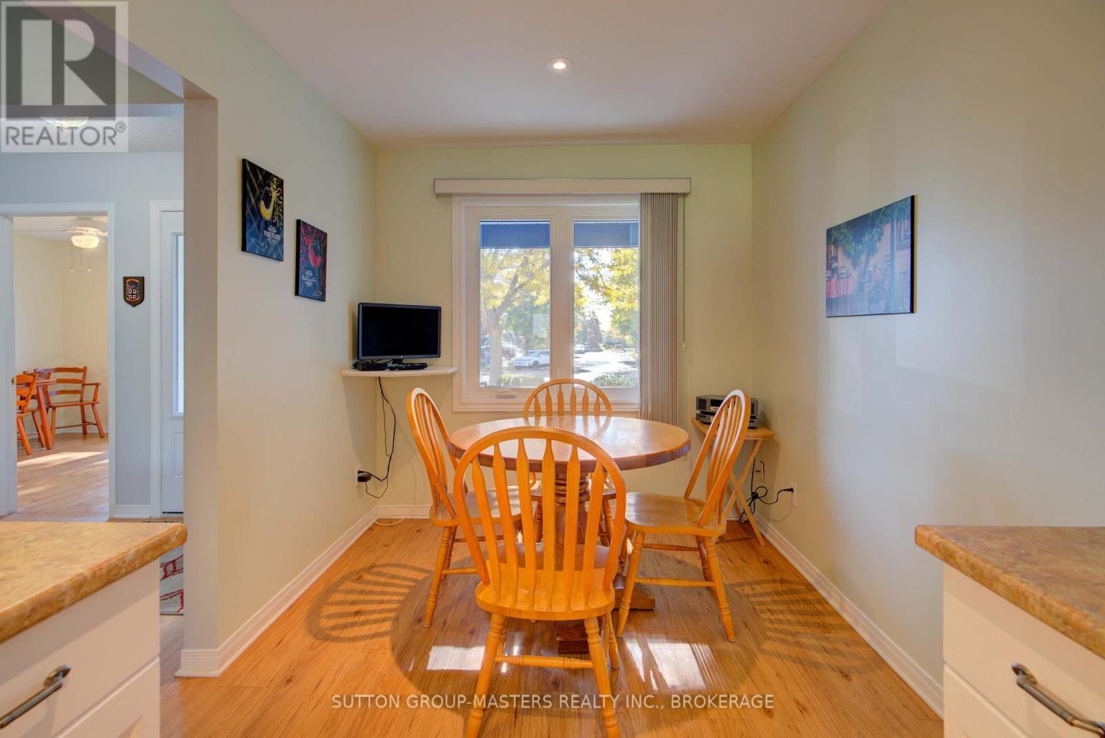 16 King's Court, Loyalist, Ontario  K0H 1G0 - Photo 10 - X11968229