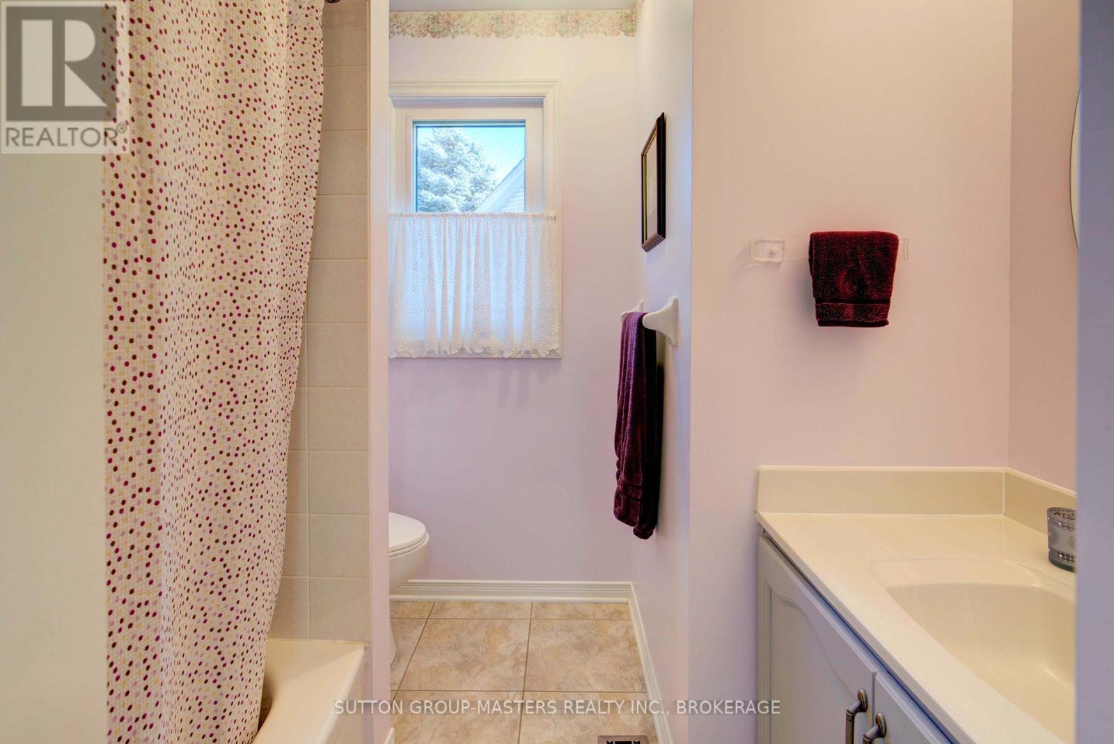 16 King's Court, Loyalist, Ontario  K0H 1G0 - Photo 32 - X11968229