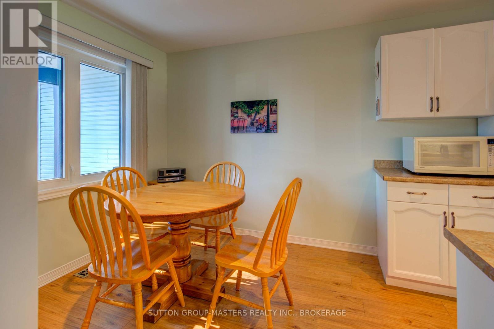 16 King's Court, Loyalist, Ontario  K0H 1G0 - Photo 9 - X11968229