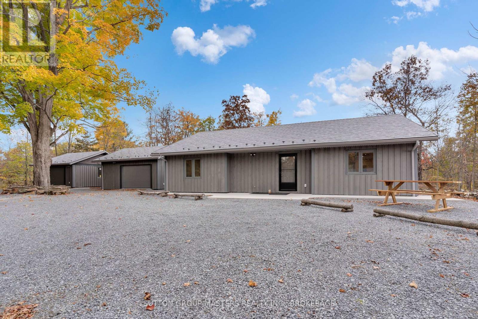 6179 North Shore Road, South Frontenac, Ontario  K0H 2L0 - Photo 1 - X11969060