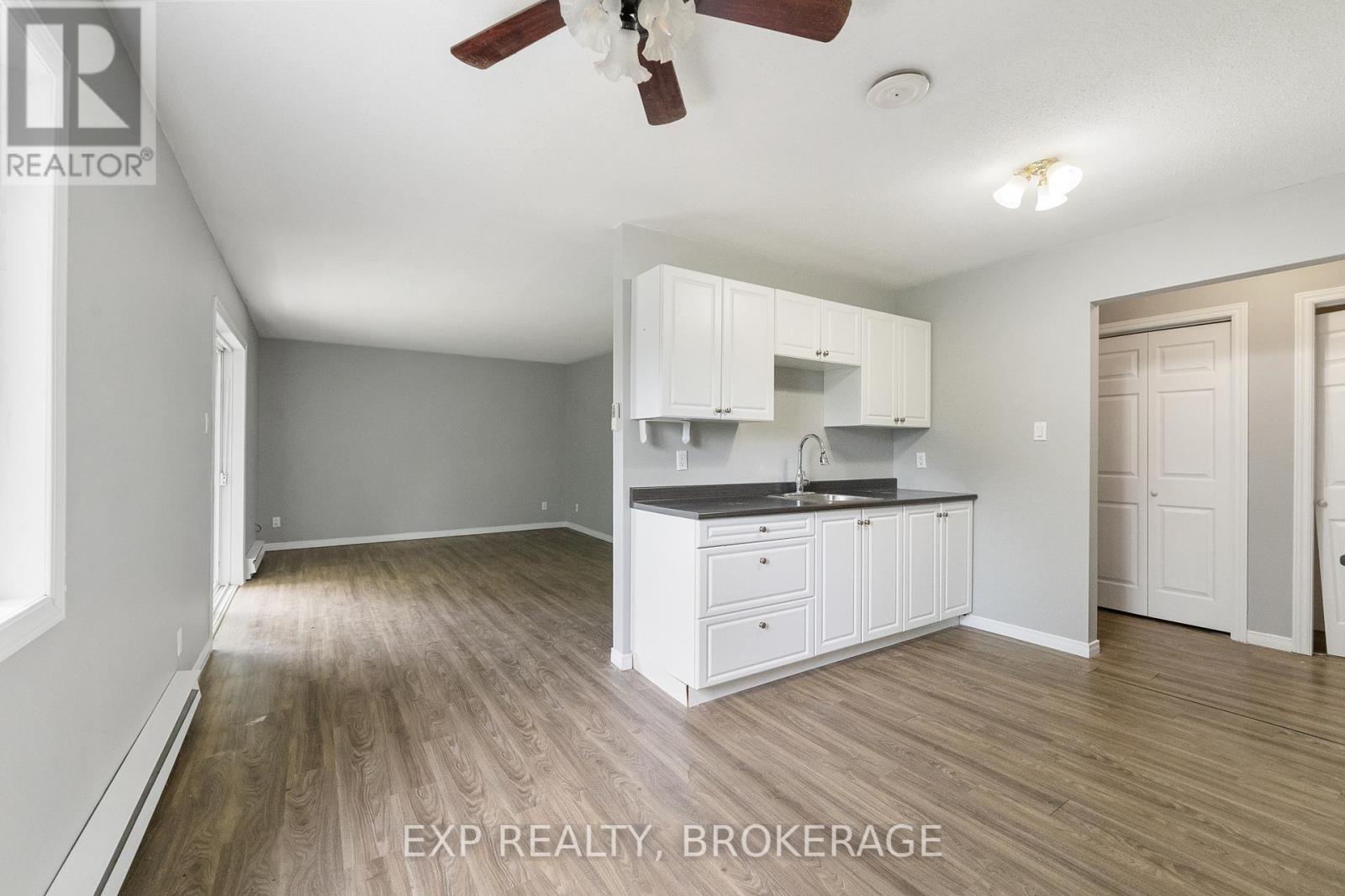 65 Queen Street, North Dundas, Ontario  K0C 1H0 - Photo 12 - X11976521