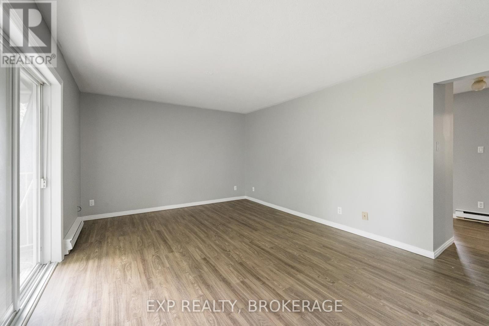 65 Queen Street, North Dundas, Ontario  K0C 1H0 - Photo 13 - X11976521