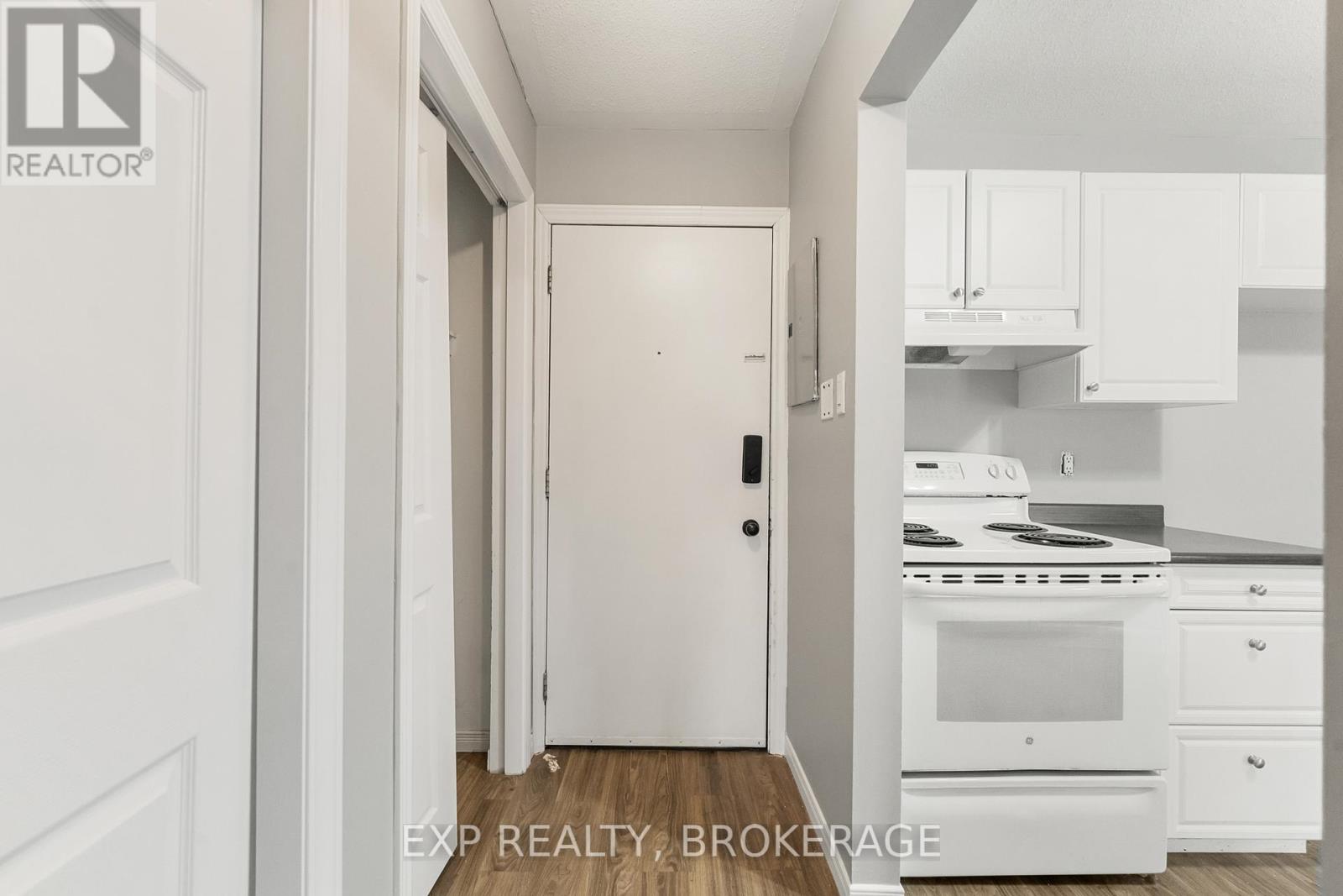 65 Queen Street, North Dundas, Ontario  K0C 1H0 - Photo 7 - X11976521