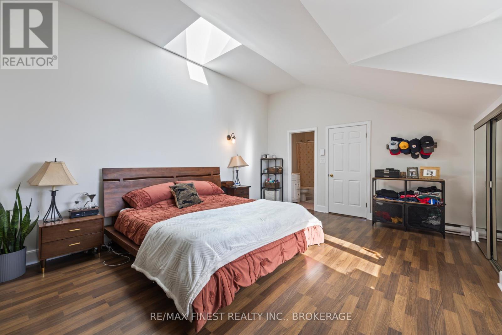 605 - 2 Bay Street, Kingston, Ontario  K7K 6T7 - Photo 31 - X11992823