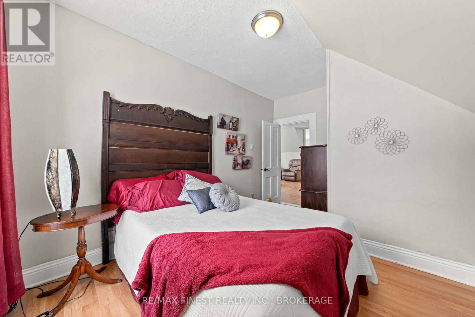 21 Centre Street, Prince Edward County, Ontario  K0K 2T0 - Photo 21 - X11993356