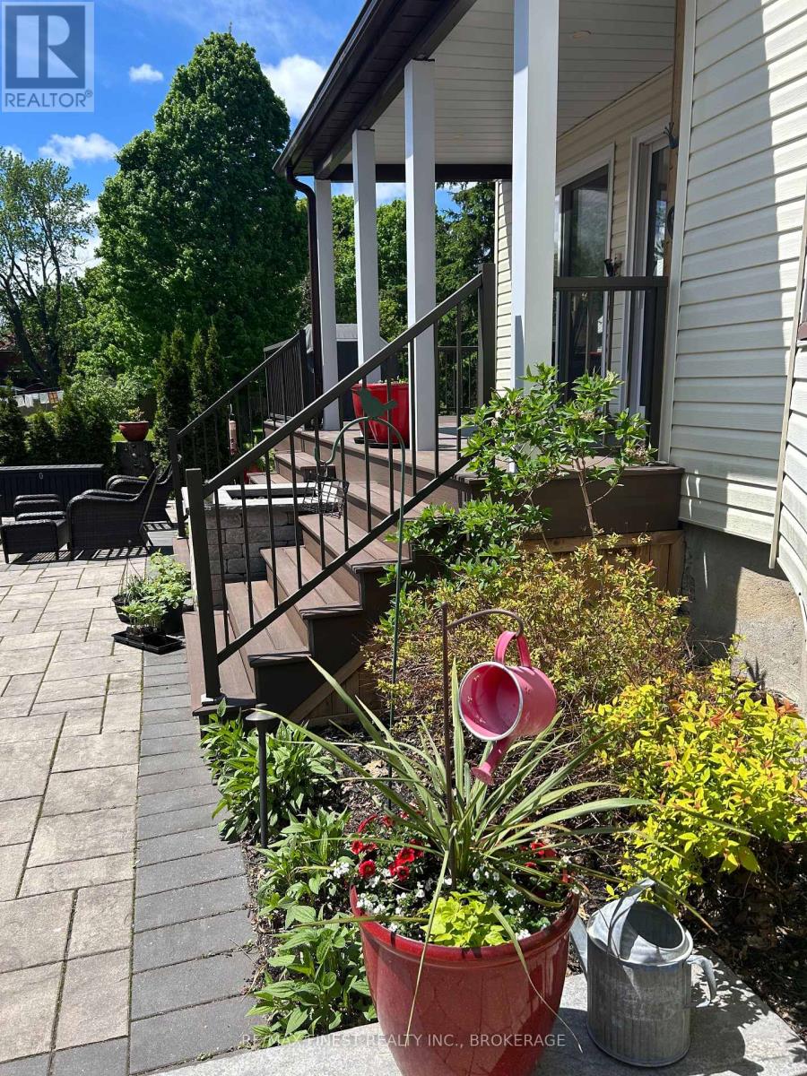 21 Centre Street, Prince Edward County, Ontario  K0K 2T0 - Photo 33 - X11993356