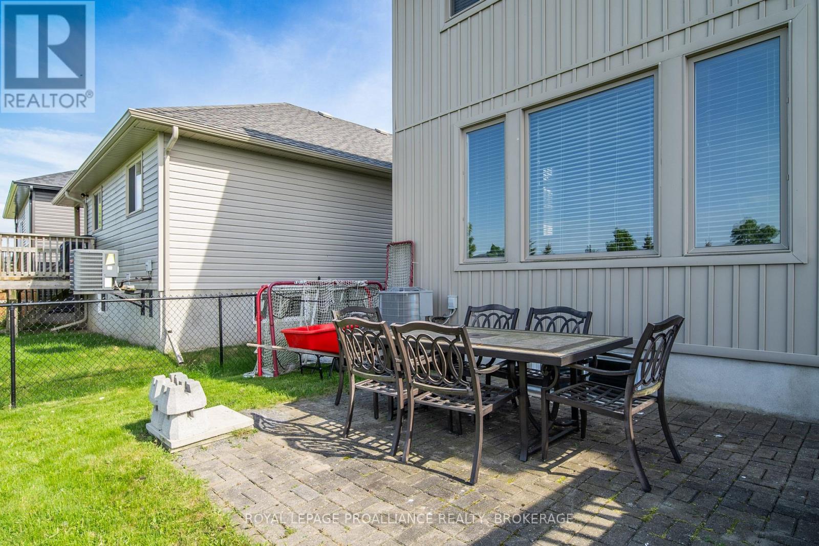 121 Blakely Street, Loyalist, Ontario  K7N 0A3 - Photo 36 - X11996323