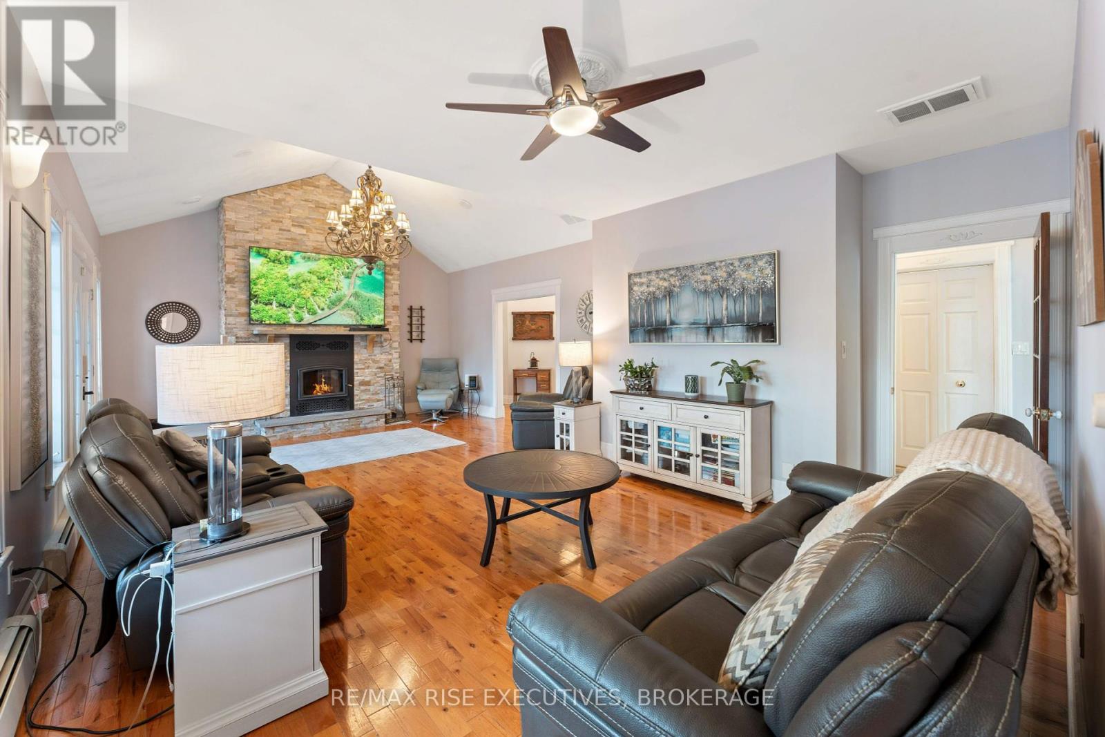 977 Sunnyside Road, Kingston, Ontario  K7L 4V4 - Photo 6 - X11997973