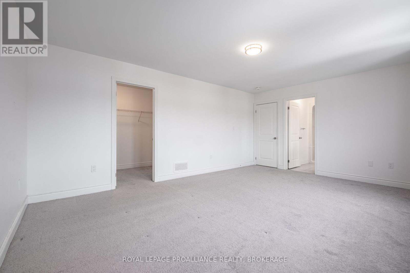 18 Millcreek Drive, Loyalist, Ontario  K0H 2H0 - Photo 19 - X12003764