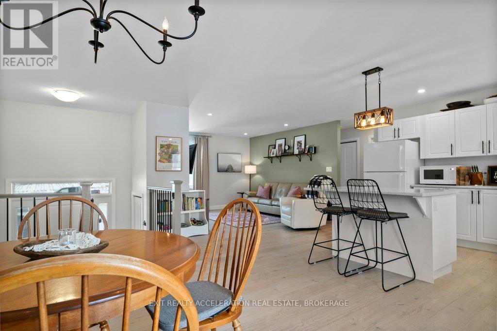 90 Shermans Point Road, Greater Napanee, Ontario  K7R 3K8 - Photo 11 - X12004381