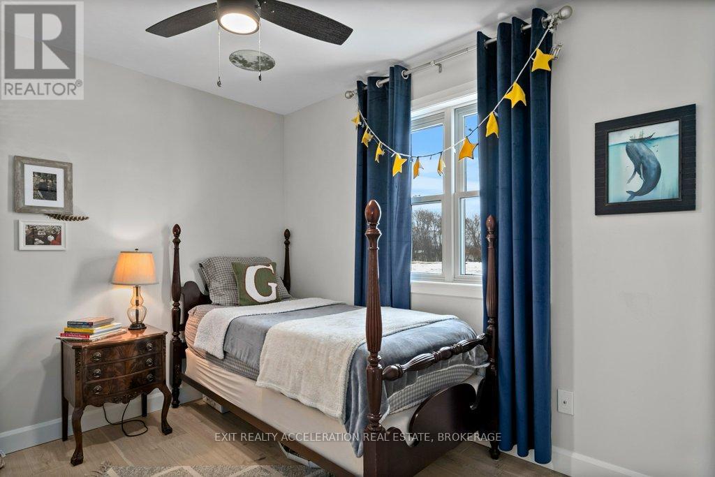 90 Shermans Point Road, Greater Napanee, Ontario  K7R 3K8 - Photo 19 - X12004381