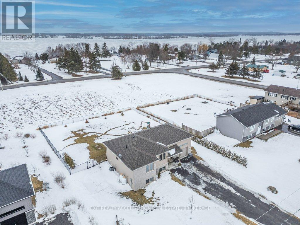90 Shermans Point Road, Greater Napanee, Ontario  K7R 3K8 - Photo 37 - X12004381