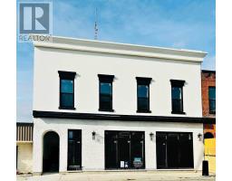 13A MARKET SQUARE, Greater Napanee, Ontario