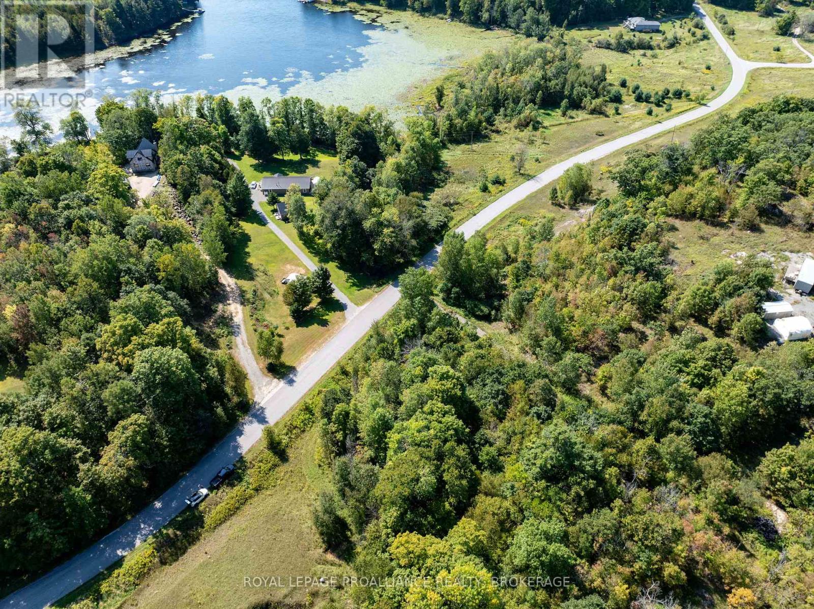 406 Crozier Road, Tay Valley, Ontario  K0G 1X0 - Photo 11 - X12008697
