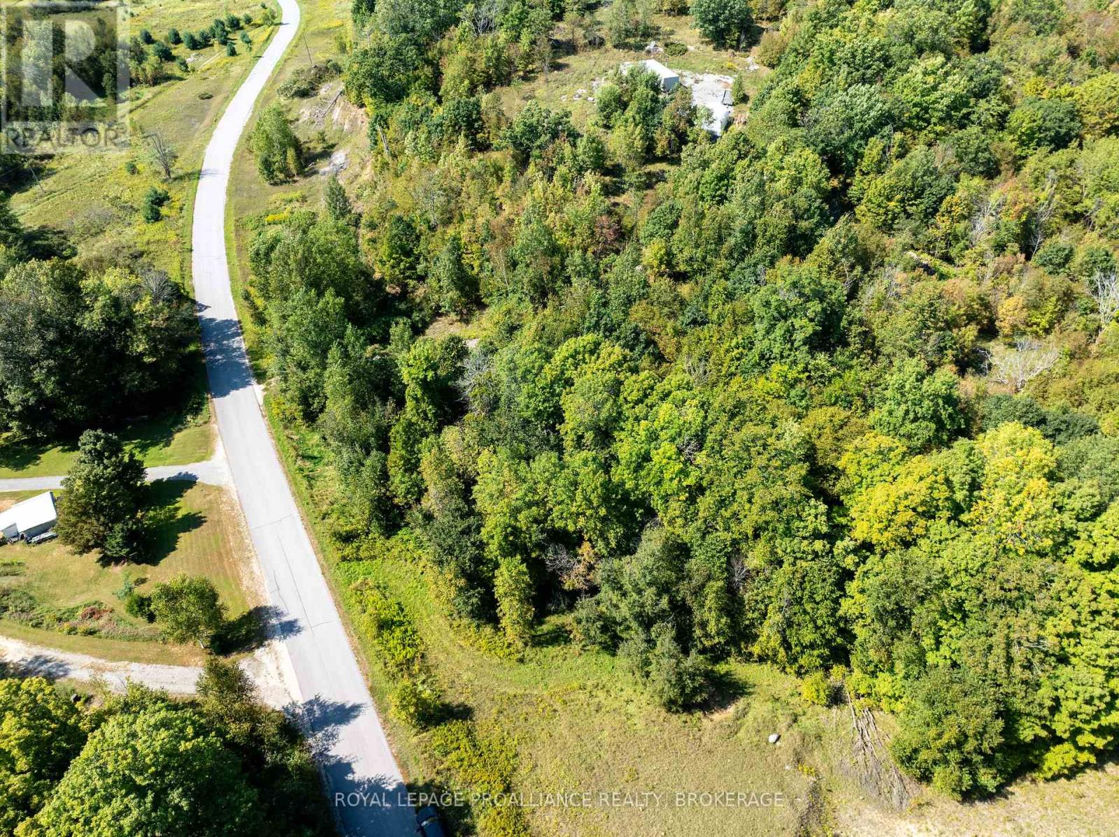 406 Crozier Road, Tay Valley, Ontario  K0G 1X0 - Photo 12 - X12008697