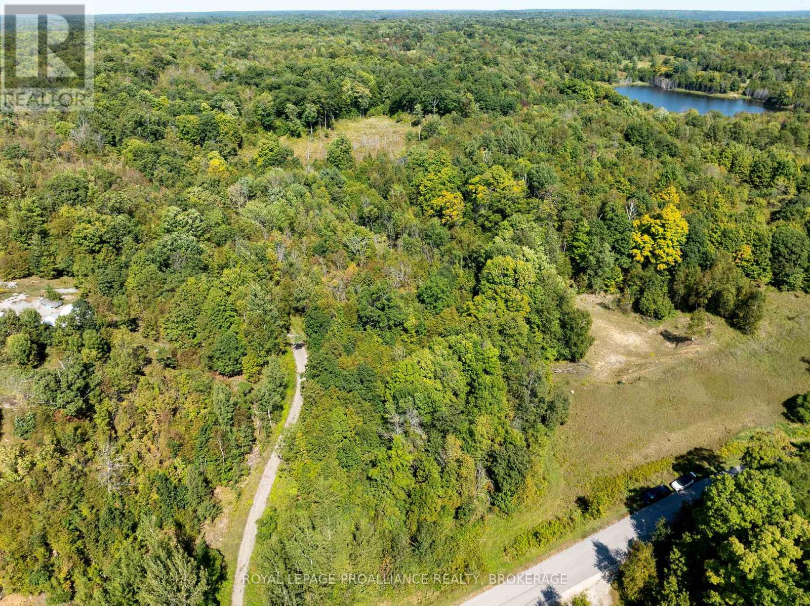 406 Crozier Road, Tay Valley, Ontario  K0G 1X0 - Photo 3 - X12008697