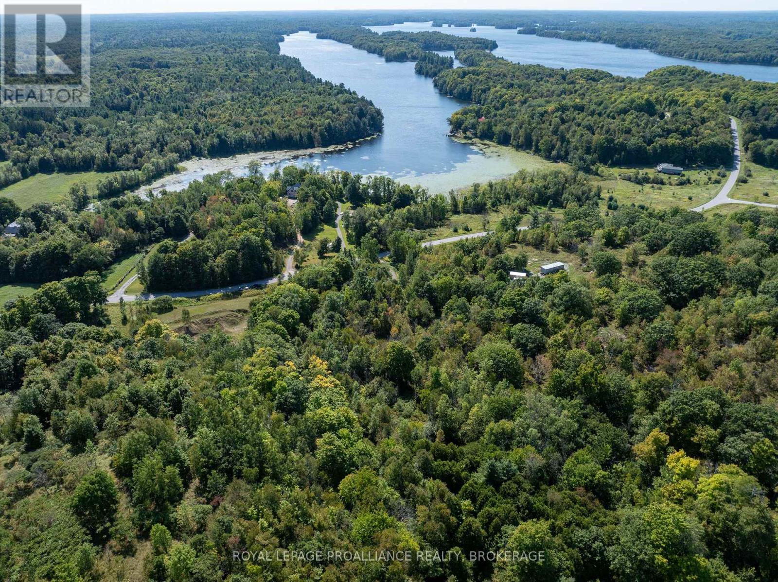 406 Crozier Road, Tay Valley, Ontario  K0G 1X0 - Photo 9 - X12008697