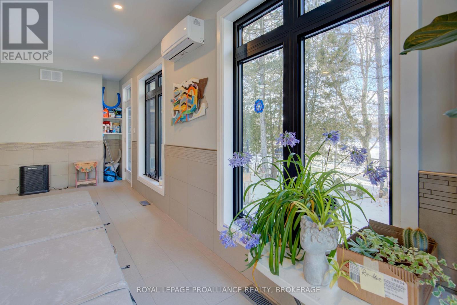 28 George Street, Westport, Ontario  K0G 1X0 - Photo 26 - X12009916