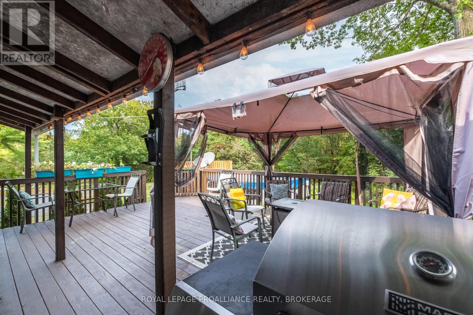 1911 Ormsbee Road, South Frontenac, Ontario  K0H 1H0 - Photo 11 - X12012136