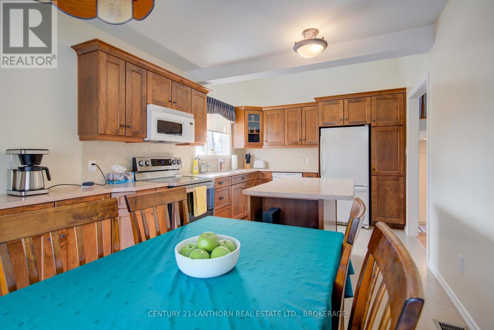 788 Whiteoak Crescent, Kingston, Ontario  K7P 1L6 - Photo 17 - X12018708