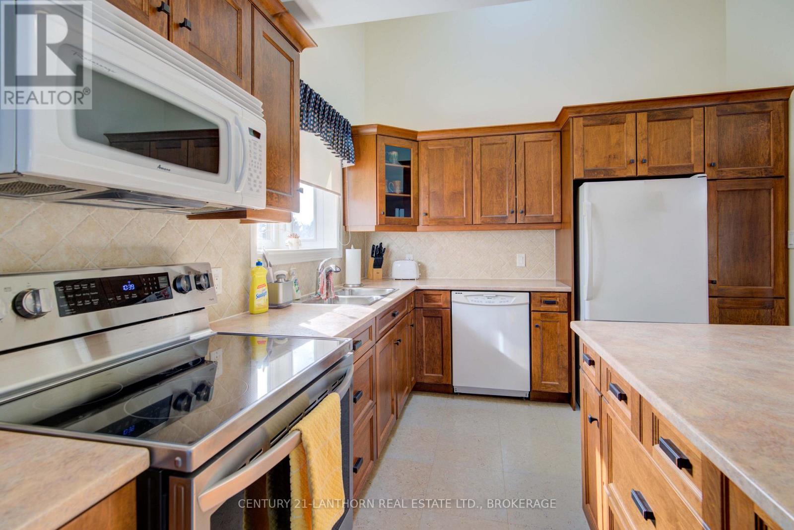 788 Whiteoak Crescent, Kingston, Ontario  K7P 1L6 - Photo 19 - X12018708