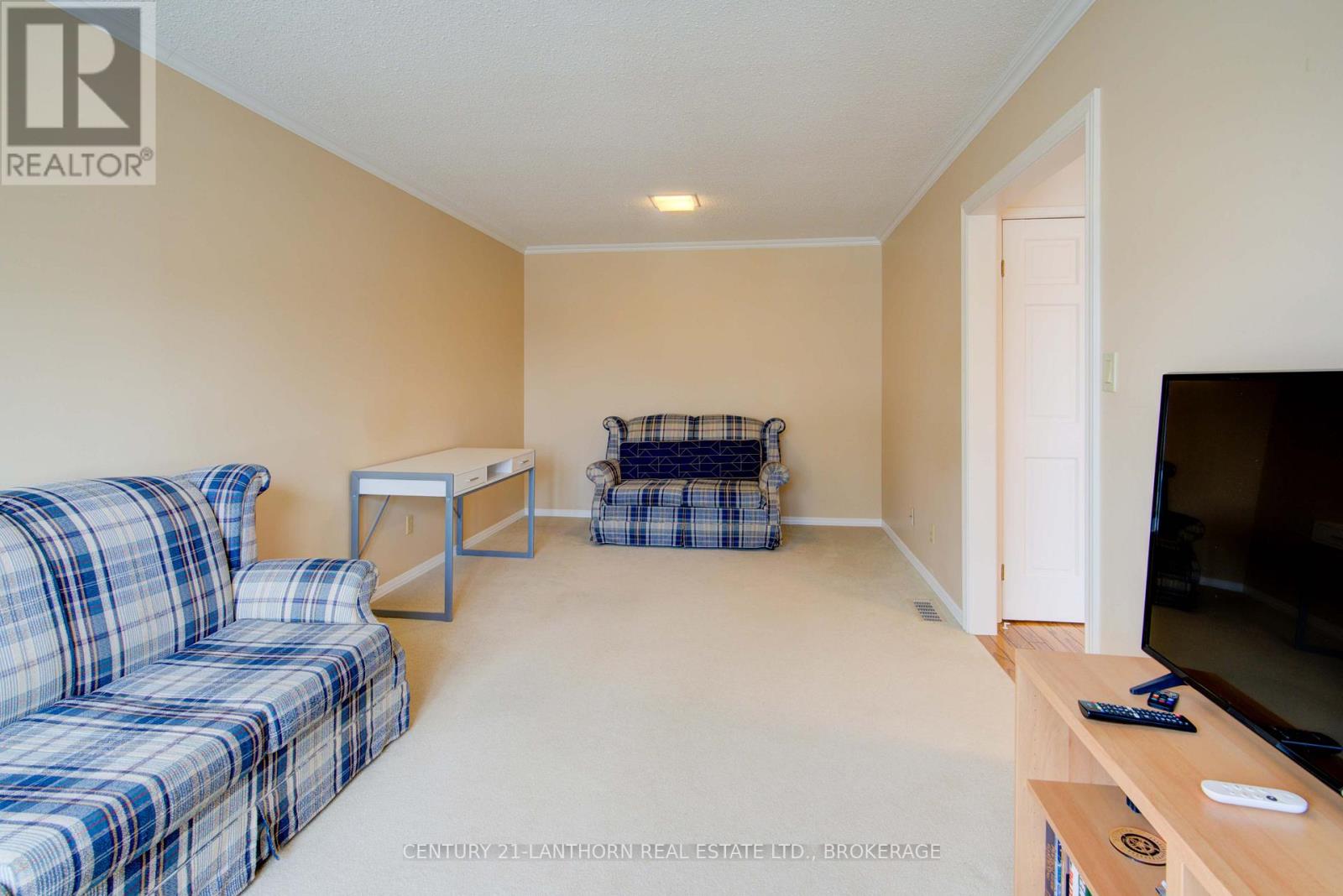 788 Whiteoak Crescent, Kingston, Ontario  K7P 1L6 - Photo 9 - X12018708
