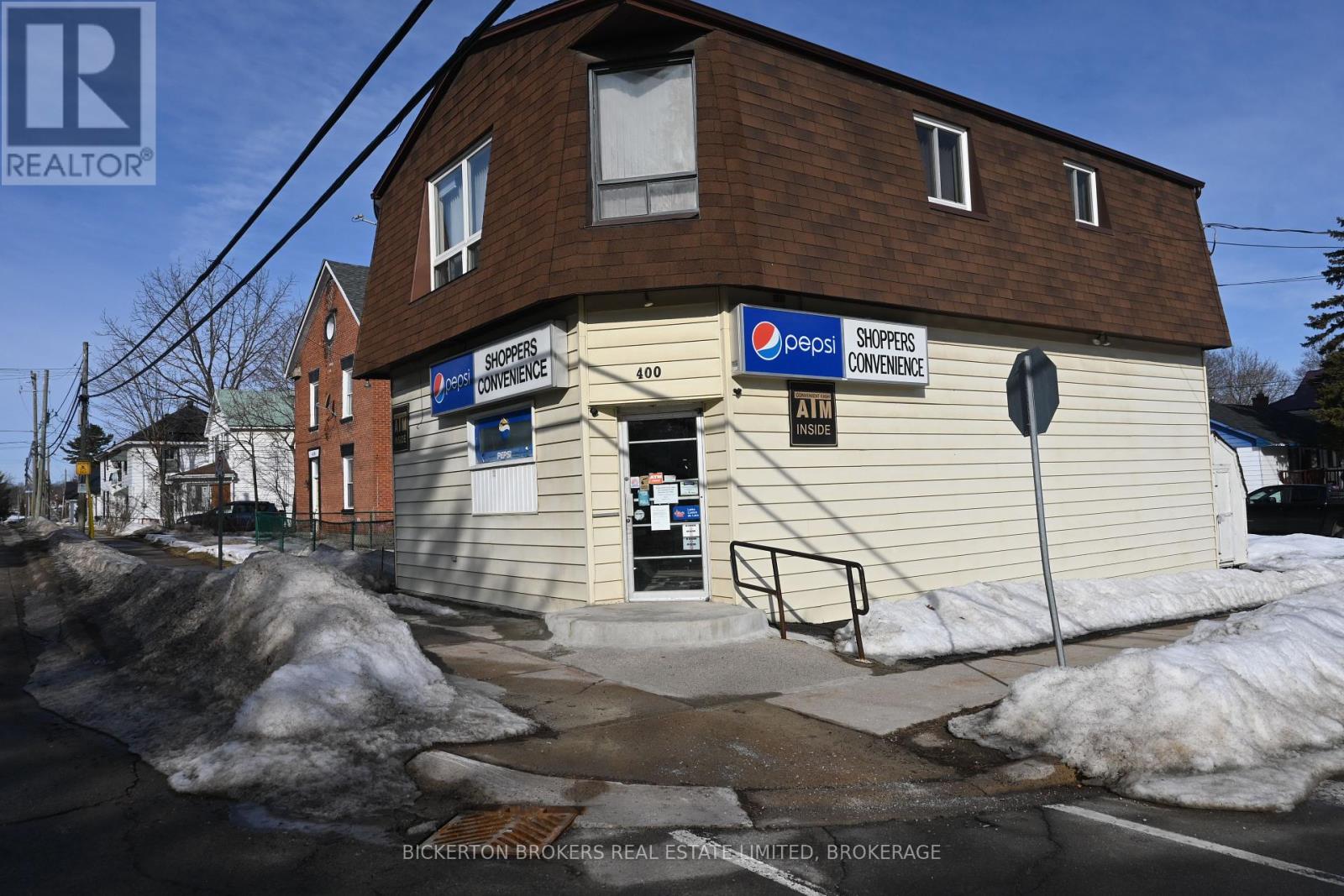400 KING STREET W, Gananoque, Ontario