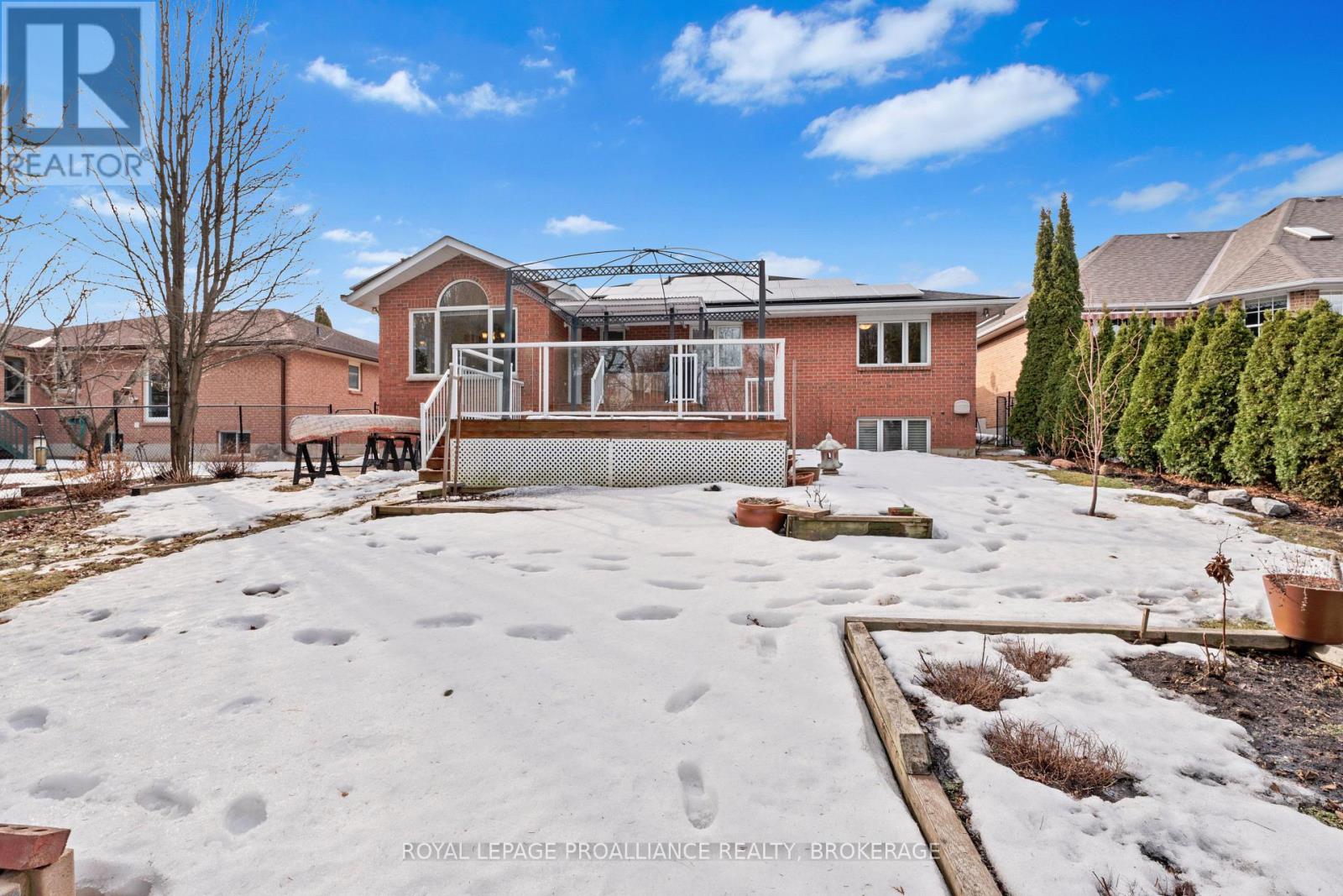 254 Friarhill Crescent, Kingston, Ontario  K7M 8P4 - Photo 43 - X12021253