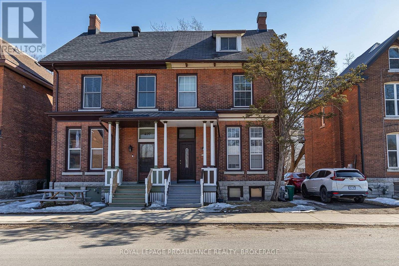 235 Alfred Street, Kingston, Ontario  K7L 3S1 - Photo 1 - X12022646