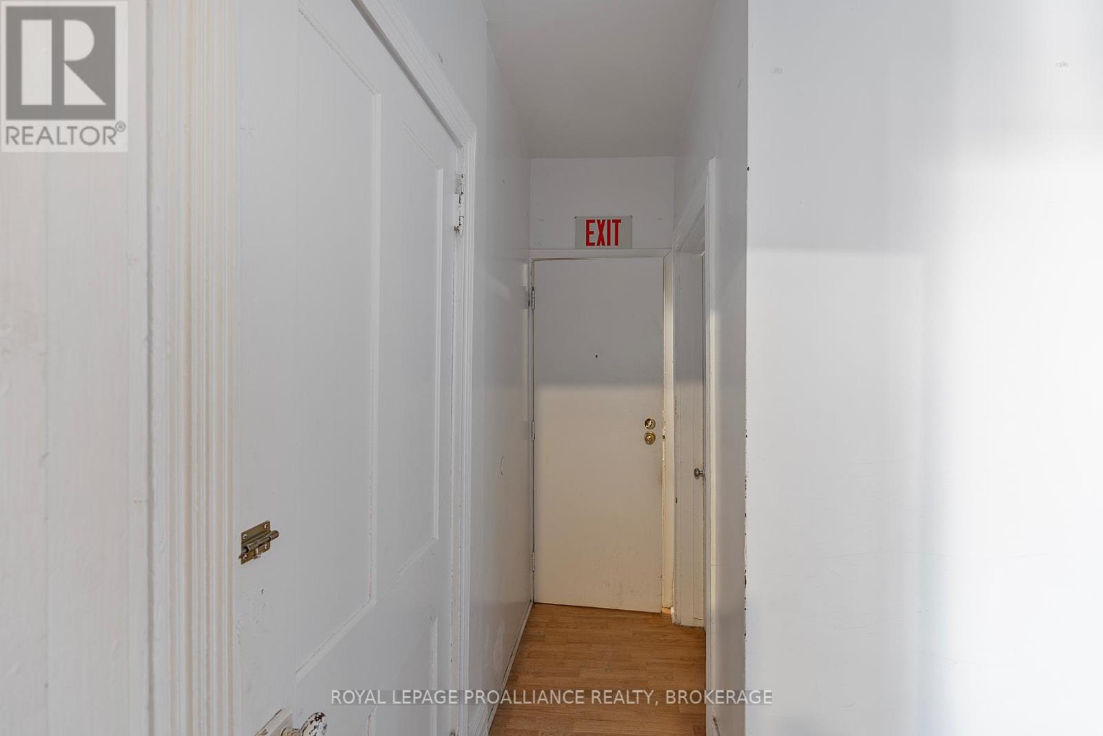 521 Johnson Street, Kingston, Ontario  K7L 1Z7 - Photo 11 - X12023499