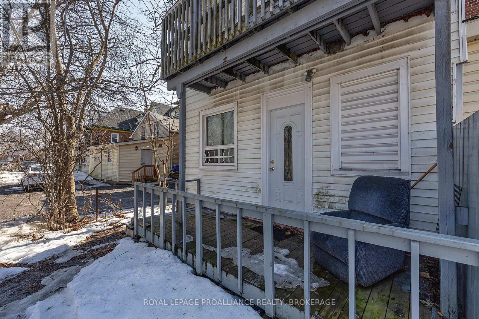521 Johnson Street, Kingston, Ontario  K7L 1Z7 - Photo 5 - X12023499