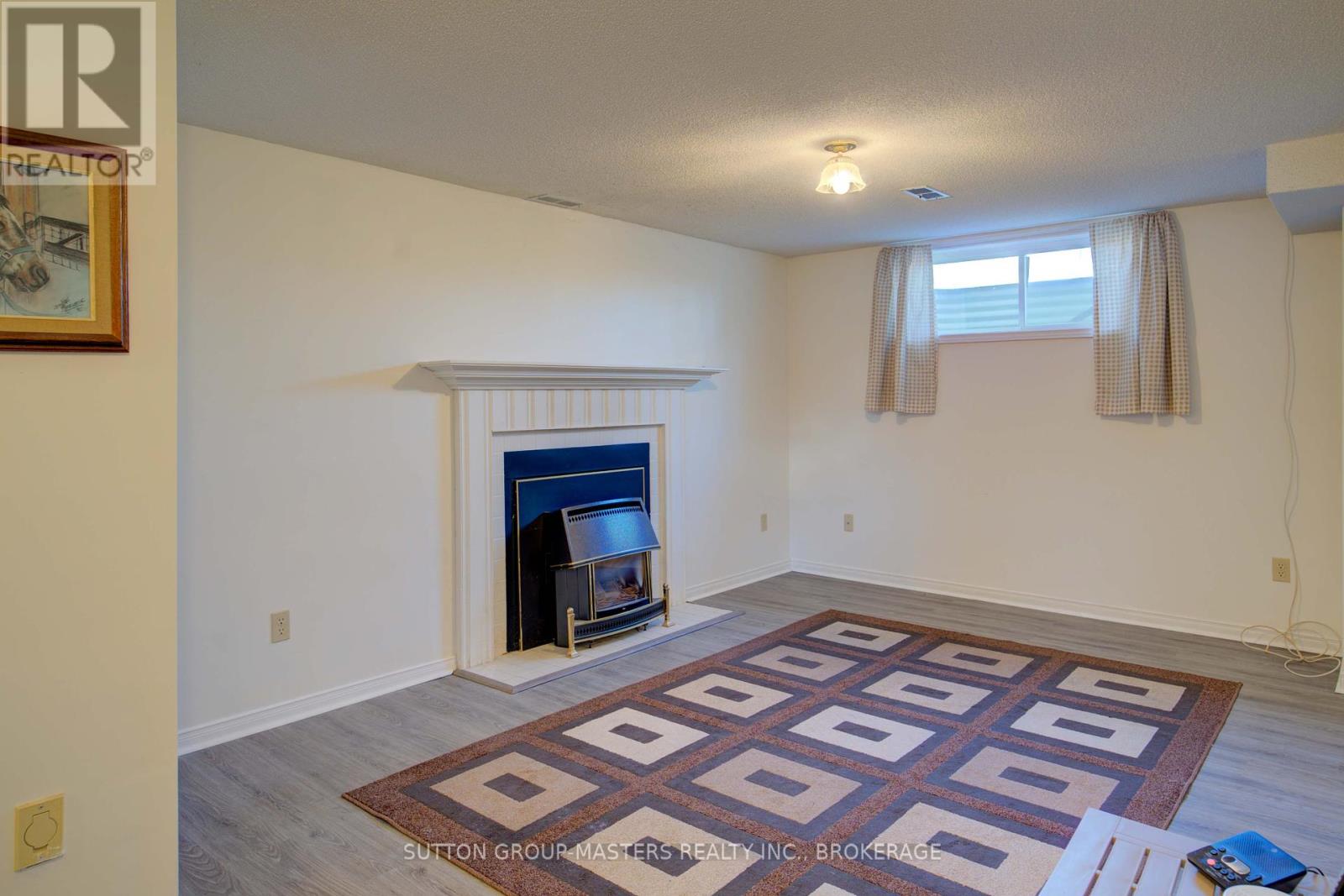 11 Hawley Court, Loyalist, Ontario  K0H 1G0 - Photo 26 - X12023766