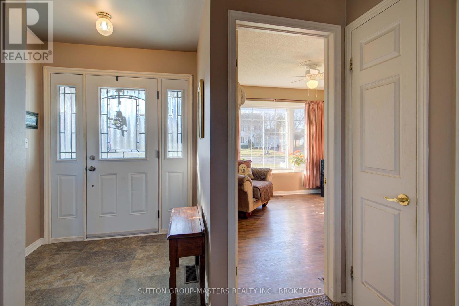11 Hawley Court, Loyalist, Ontario  K0H 1G0 - Photo 5 - X12023766