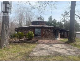 851 RIDEAUWOOD LANE, Kingston, Ontario